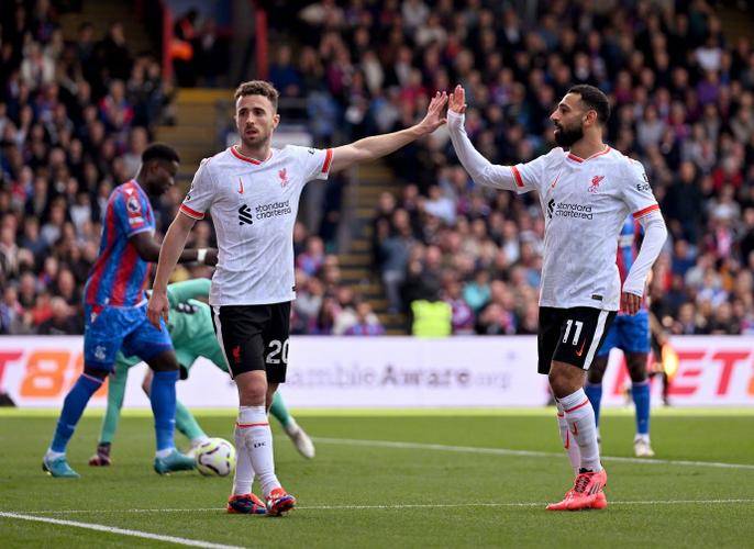 乐鱼体育官网-赛后突围战来临；布莱顿围绕社区盾止住颓势；气氛紧张；球队文化再被提及-乐鱼体育官网